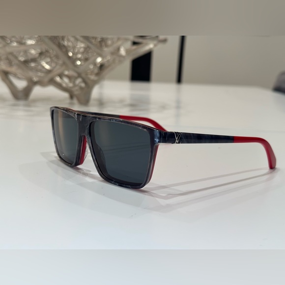 Authentic Louis Vuitton sunglasses - Portland Anthracite - unisex - Picture 6 of 10